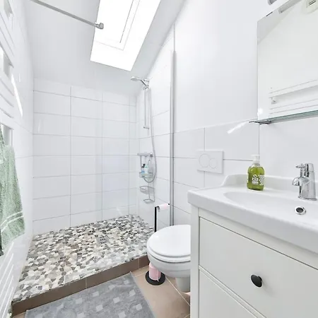 L'évasion, Terrasse Parking